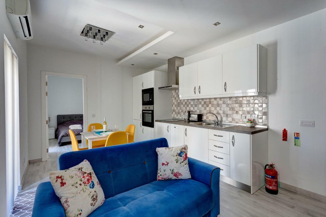 Modern Apartment Just Off The Promenade 斯利马 外观 照片